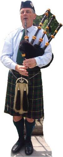SU-864 Bagpiper Lifesize Cardboard Cutout Standup