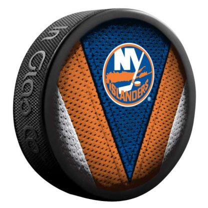 new-york-islanders-stitch-puck