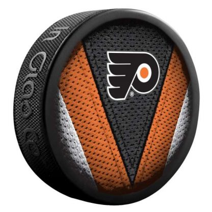 philadelphia-flyers-stitch-puck