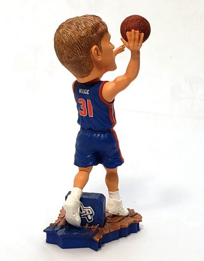 Detroit Pistons Darko Milicic Blue Jersey LE Bobblehead - Image 2