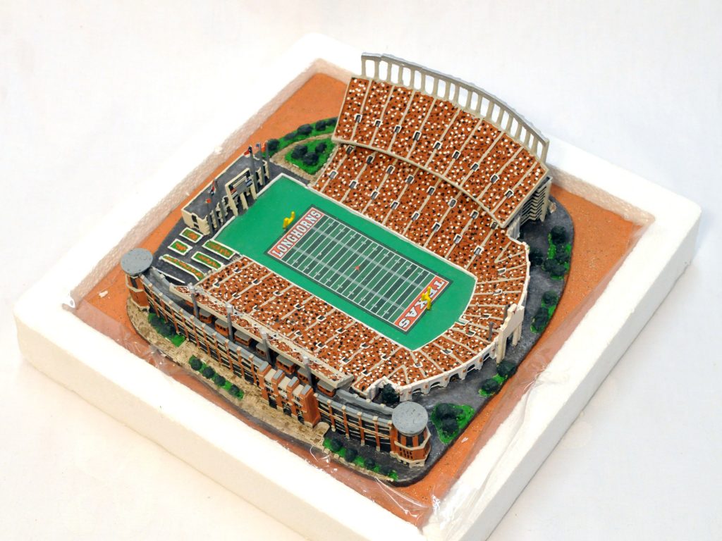 Texas Longhorns Platinum Series Stadium Replica SWIT Sports