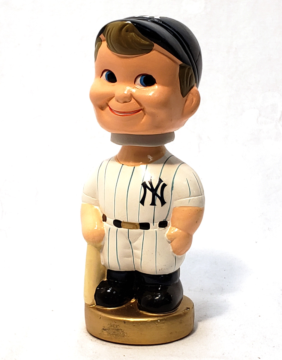 New York Yankees Vintage Team Bobblehead - SWIT Sports