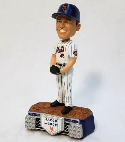 Mets Jacob deGrom bobblehead