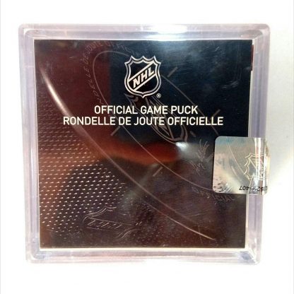 Autographed Gordie Howe Detroit Red Wings Official Game Puck - Image 4