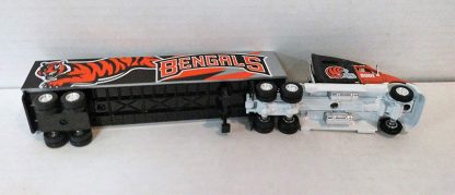 Cincinnati Bengals 2001 Limited Edition Diecast Tractor Trailer - Image 4