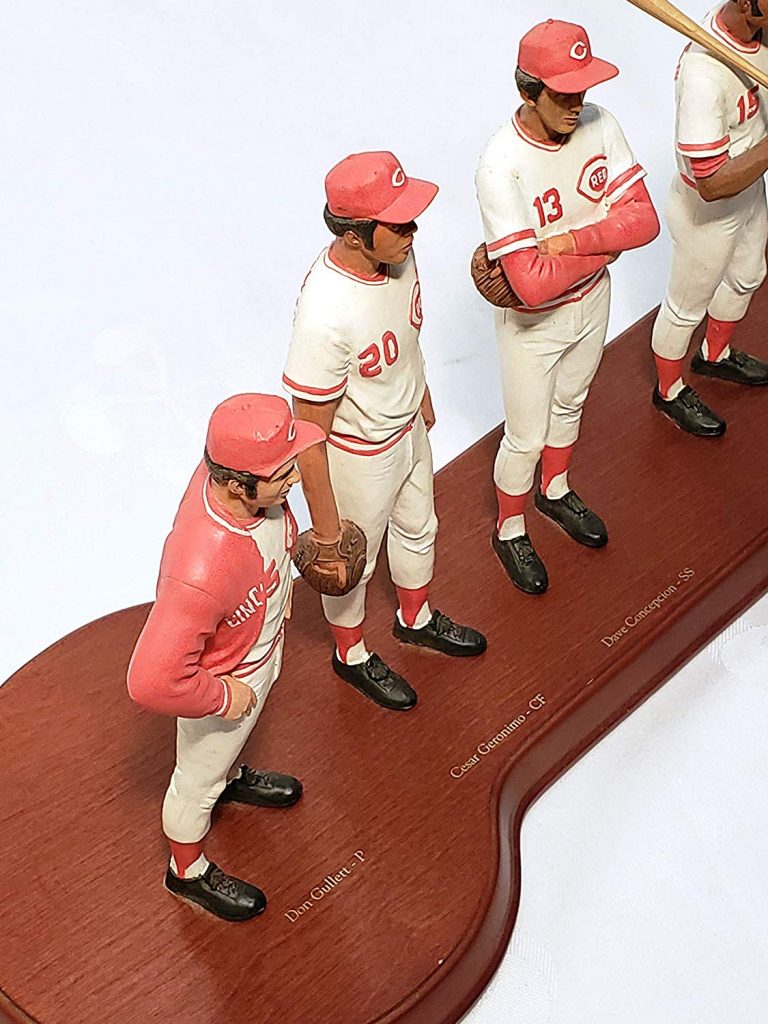 The 1975 Cinncinnati Reds Statue Figurine Danbury Mint SWIT Sports