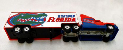University of Florida Gators 1998 Limited Edition Die Cast Tractor Trailer - Image 5